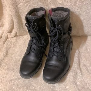 UGG women’s lace up Kesey black combat boots